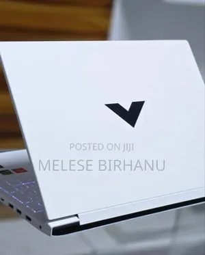 New Laptop HP Victus 16 16GB AMD Ryzen 7 SSD 1T