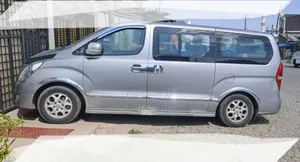 Hyundai Starex 2015 Silver