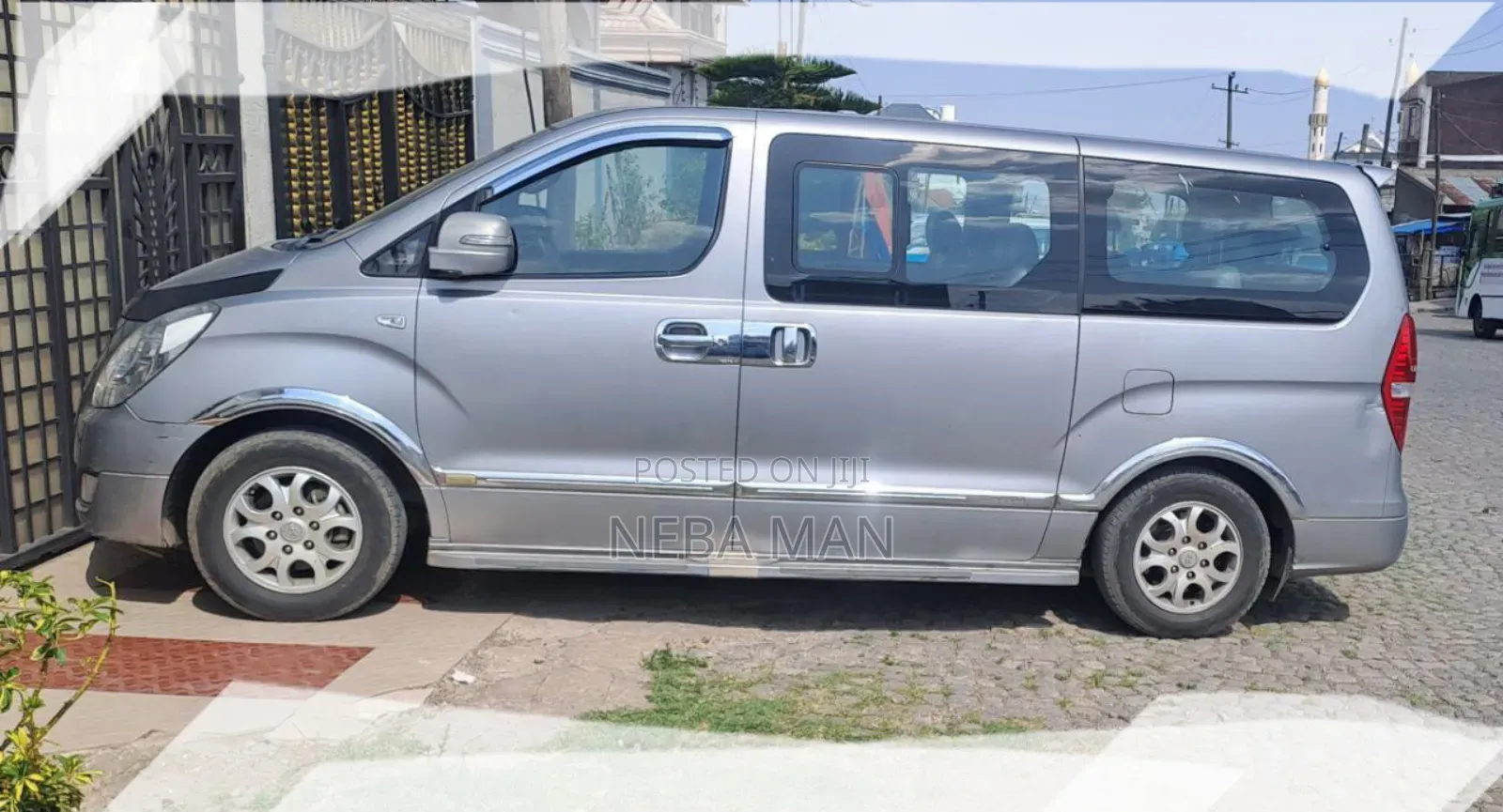 Hyundai Starex 2015 Silver