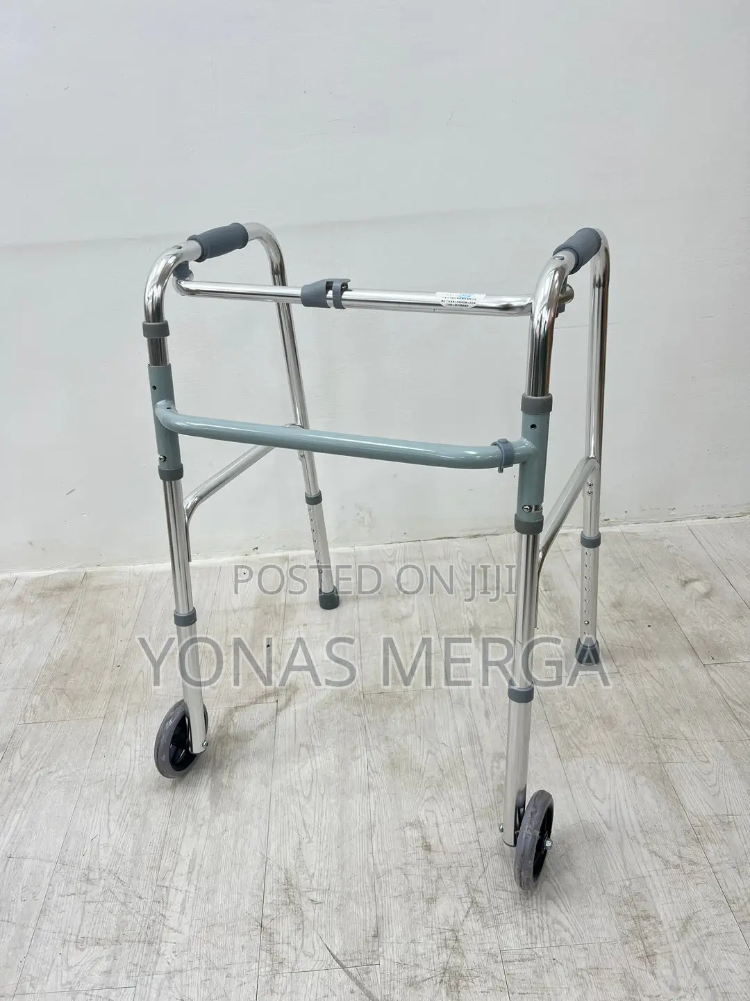 Walker፶竊lightweight Folding Walkers: The Medical Equipment