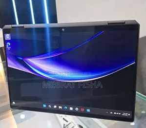 Photo - New Laptop HP Spectre 16GB Intel Core I7 SSD 1T