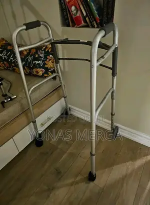 Photo - Walker፵存anti-Rust Properties Gives the Aluminum Walker