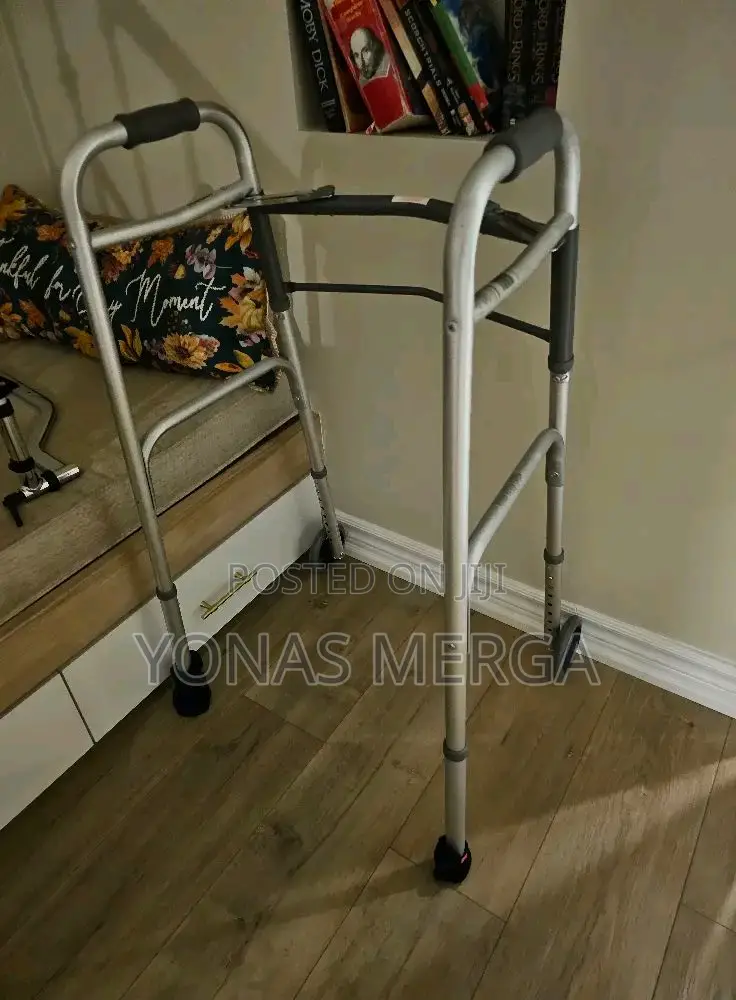 Walker፵存anti-Rust Properties Gives the Aluminum Walker