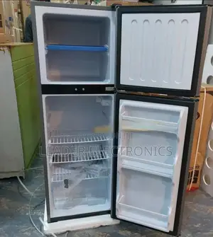 Sanford Refrigerator 250