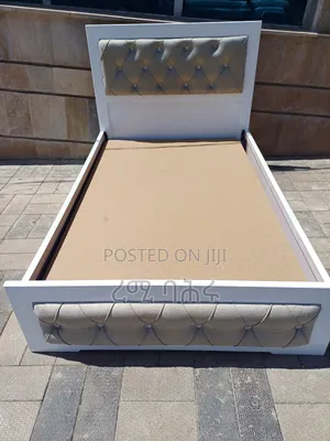 Photo - 150 Brand New Beddddddddddddd