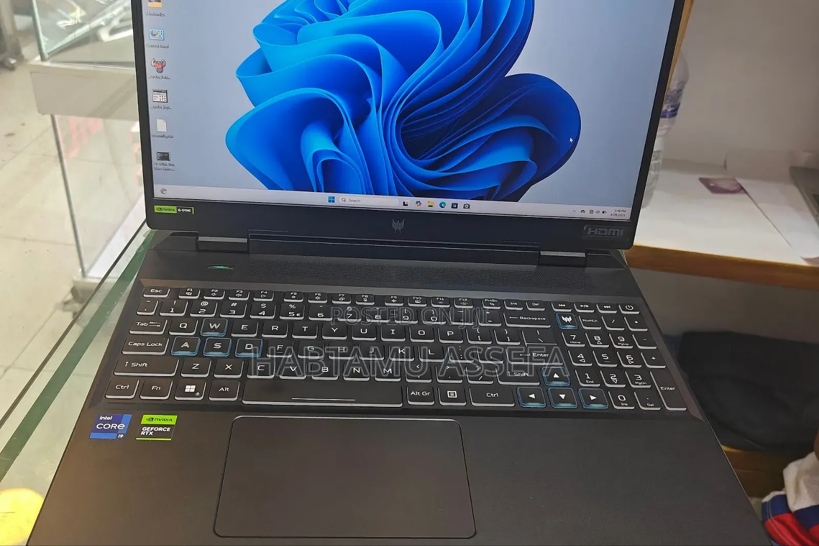 New Laptop Acer Predator Helios 300 16GB Intel Core I9 SSD 1T