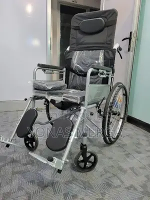 Wheelchair With Lapbelt፺箇toilet Wheel Chair፻退system Is Safer
