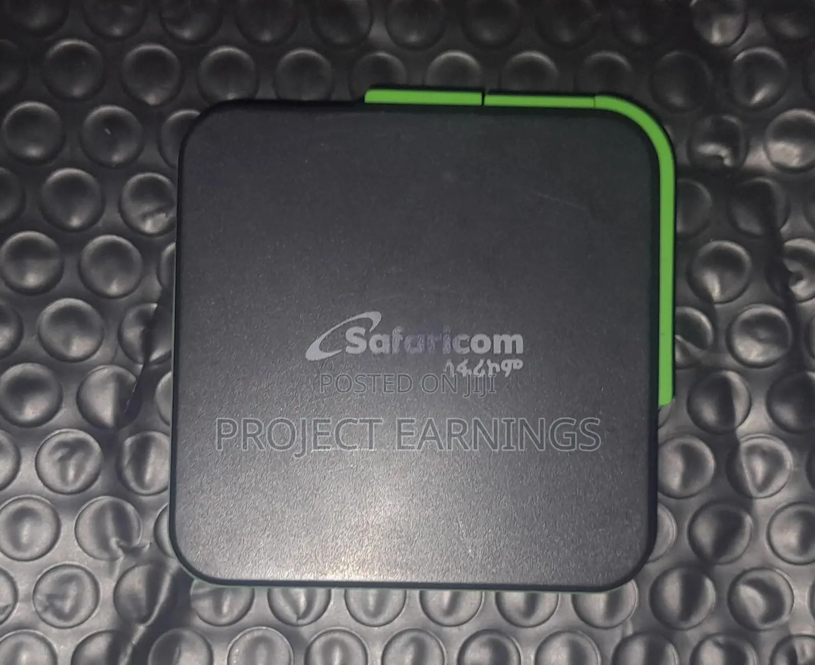 Safari Pocket Wifi M31