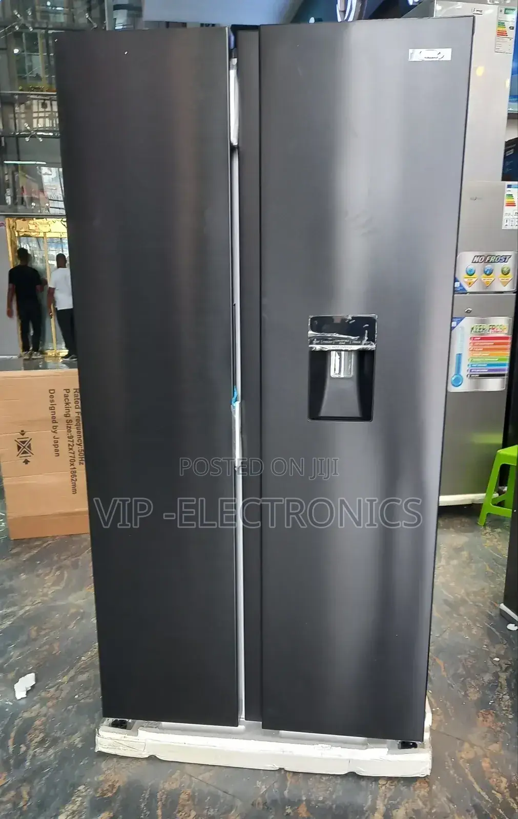 Orbit Refrigerator 800