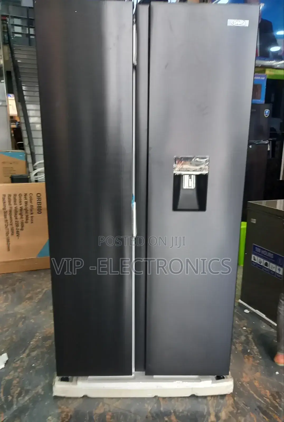 Orbit Refrigerator 800