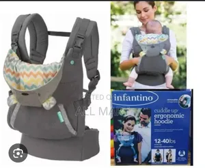 Photo - Infantino Ergnomic Baby Carrier