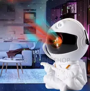 Photo - Astronaut-Shaped 360-Degree Projection Lamp.