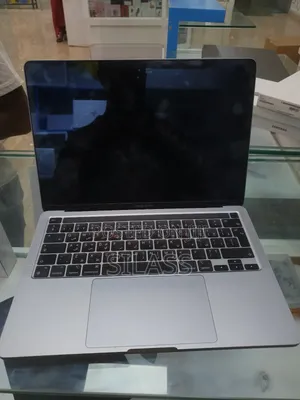 New Laptop Apple MacBook Pro 2022 M2 8GB Apple M2 SSD 256GB