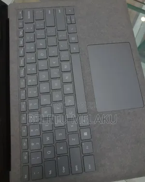 New Laptop Microsoft Surface Pro 5 16GB Intel Core I7 SSD 512GB