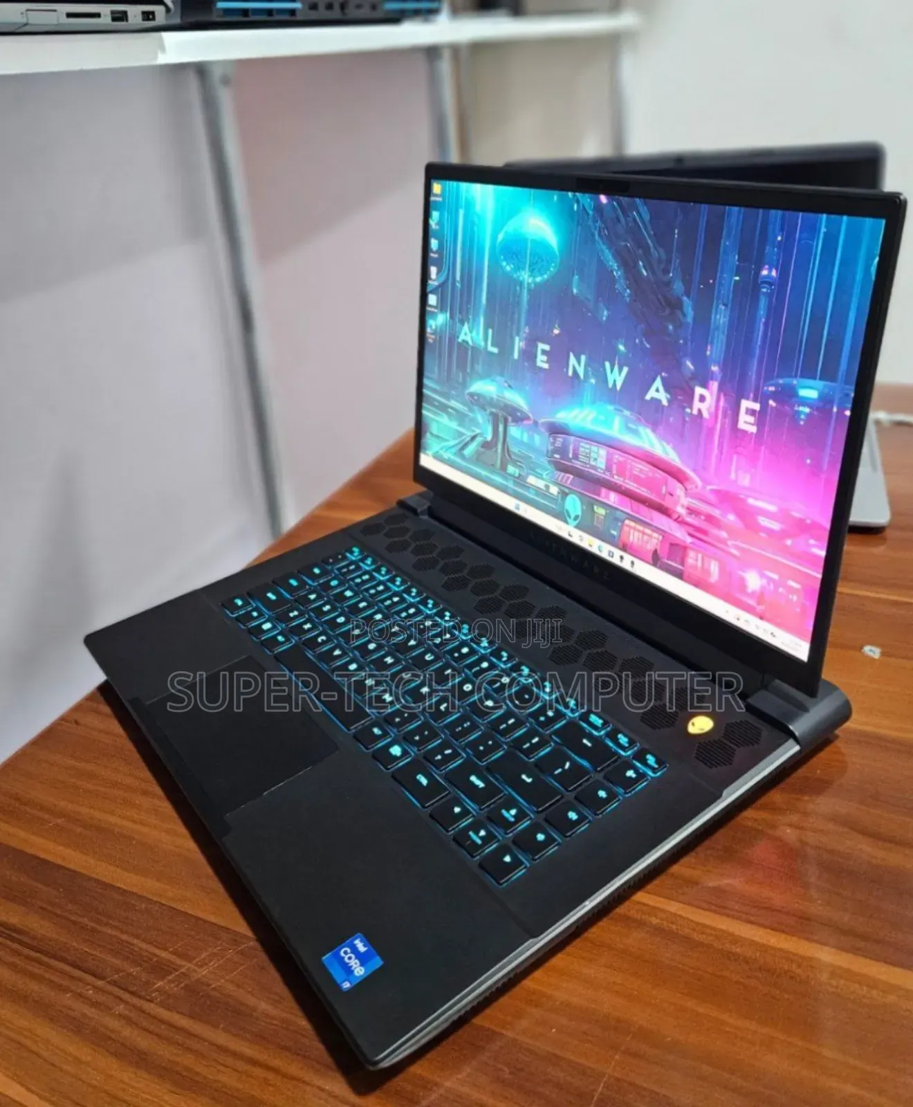 New Laptop Alienware M15 R3 16GB Intel Core I7 SSD 1T