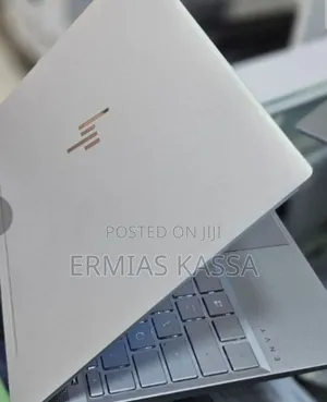 New Laptop HP Envy 13 8GB Intel Core I5 SSD 256GB
