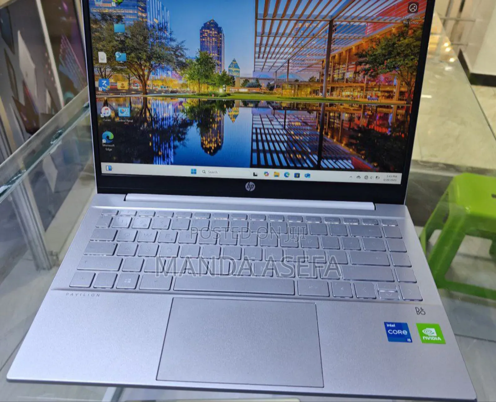 New Laptop HP Pavilion 14 8GB Intel Core I5 SSD 512GB