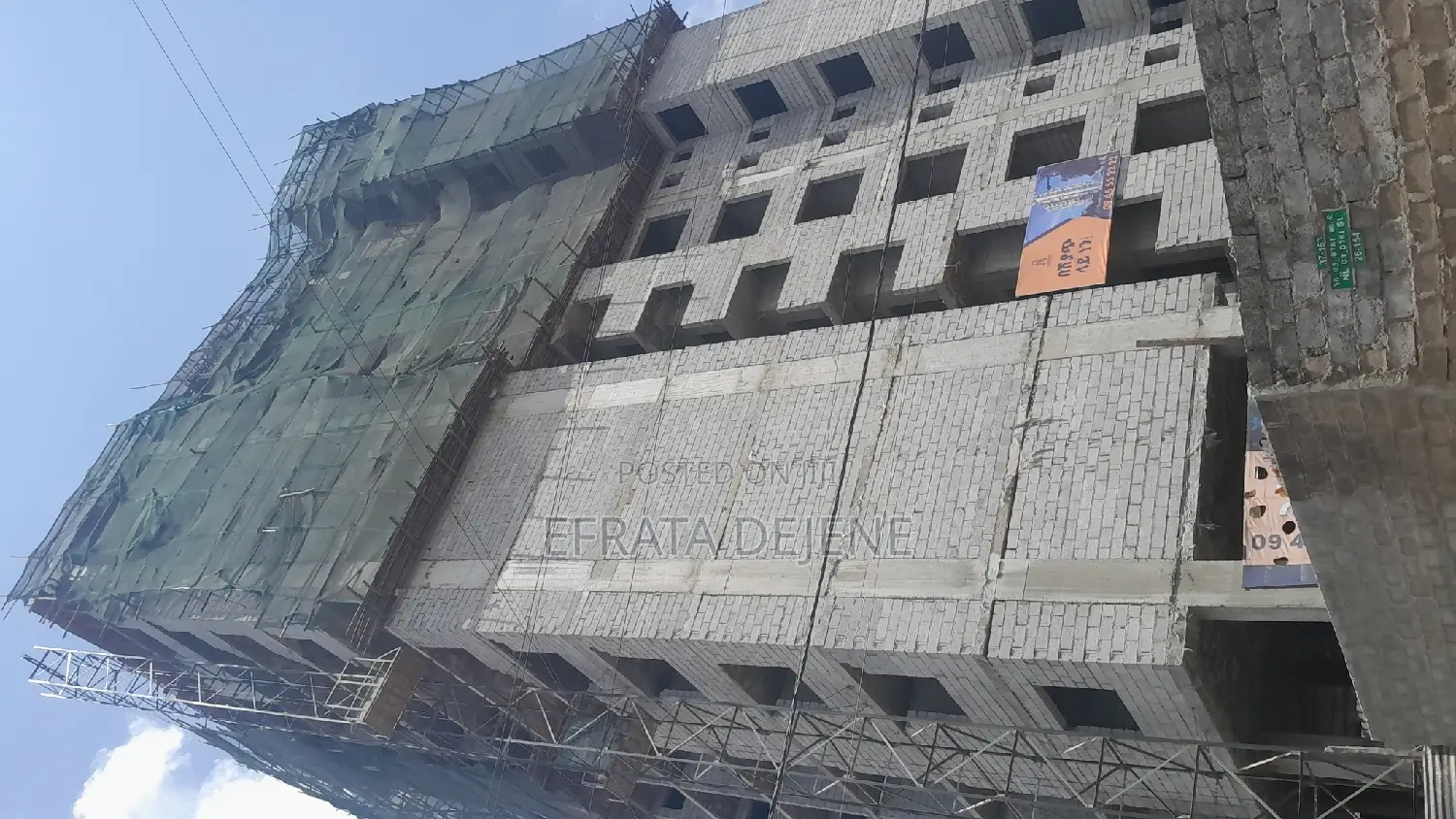 2bdrm Apartment in መካኒሳ አቦ ማዞሪያ, Bole for sale