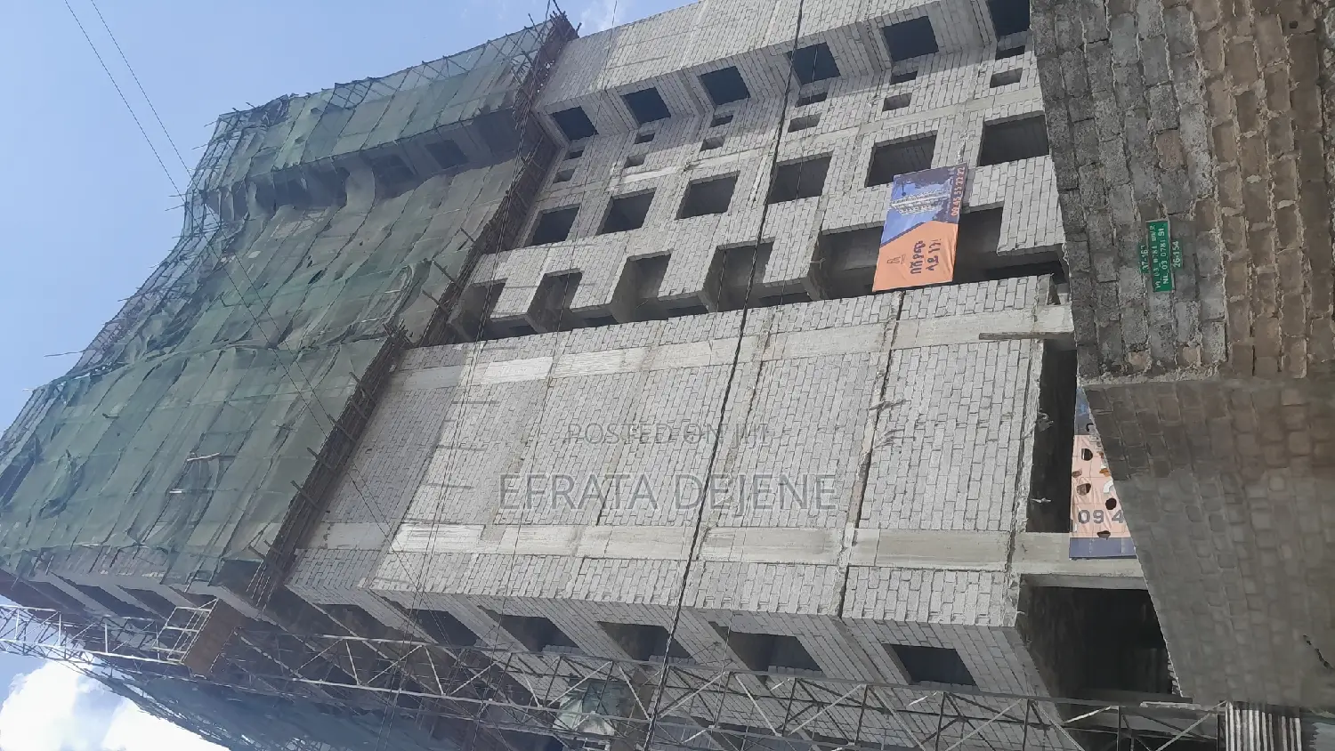 2bdrm Apartment in መካኒሳ አቦ ማዞሪያ, Bole for sale