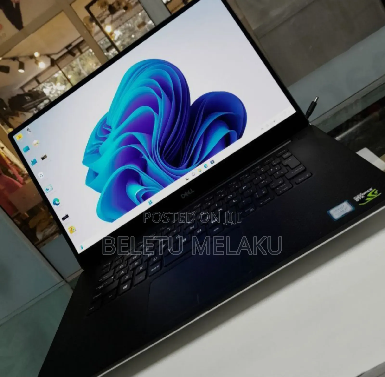 New Laptop Dell XPS 15 16GB Intel Core I7 SSD 512GB