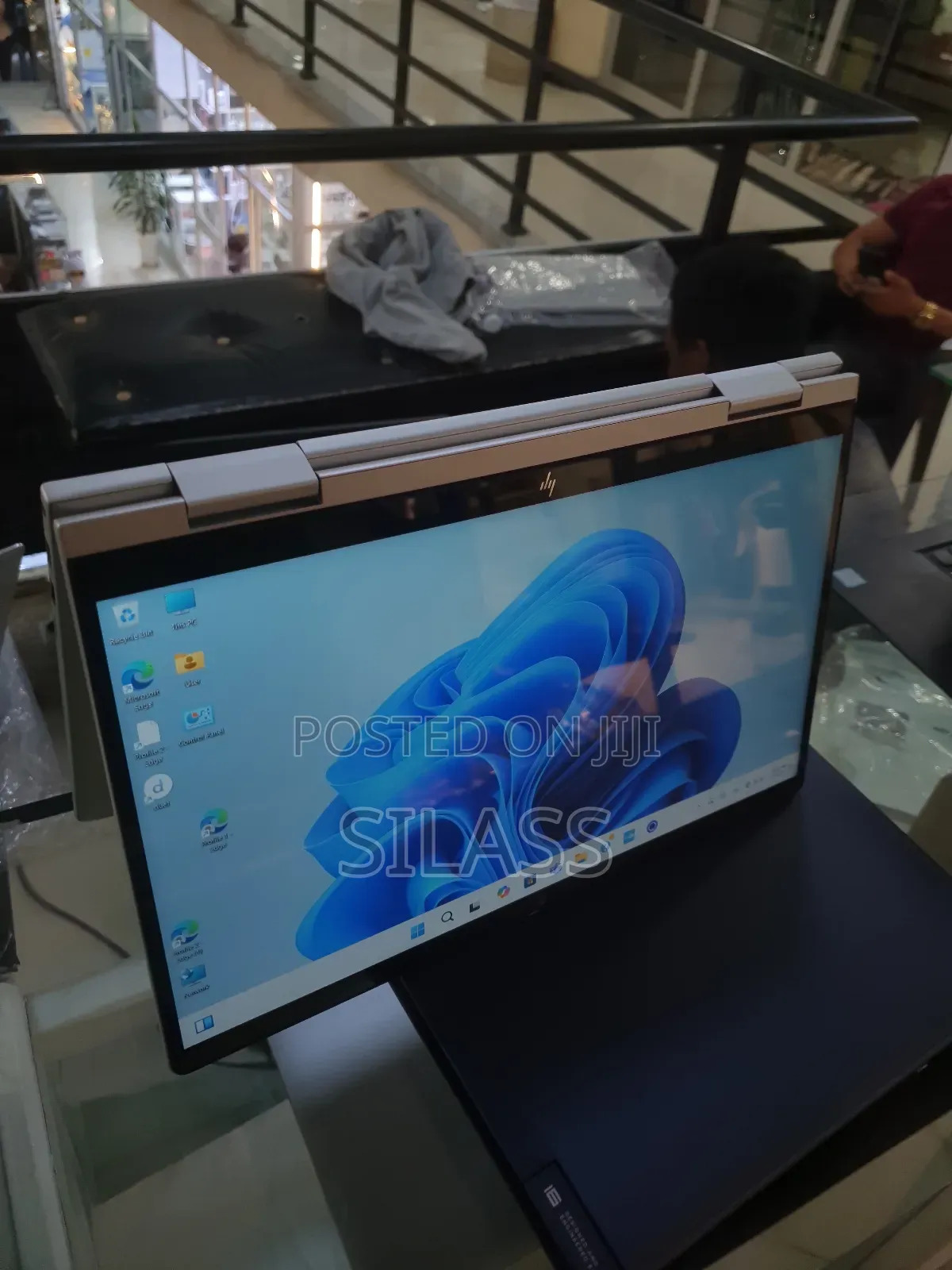 New Laptop HP Envy X360 16GB Intel Core I7 SSD 1T