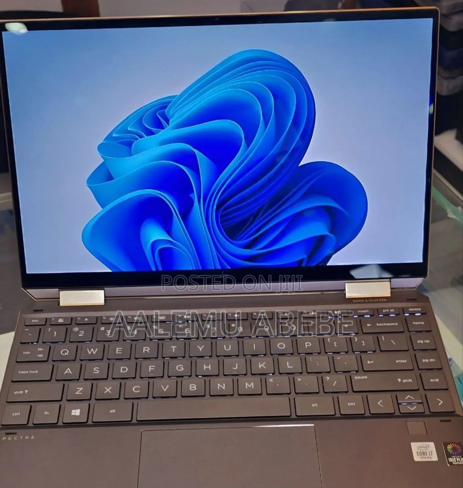 New Laptop HP Spectra 13 16GB Intel Core I7 SSD 1T