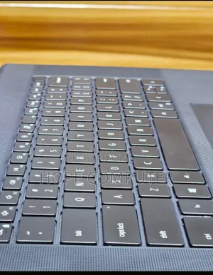 Photo - New Laptop Dell XPS 15 16GB Intel Core I7 SSD 1T