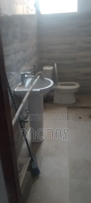 Furnished 3bdrm Condo in Ayat 49, 40/60, Yeka for rent