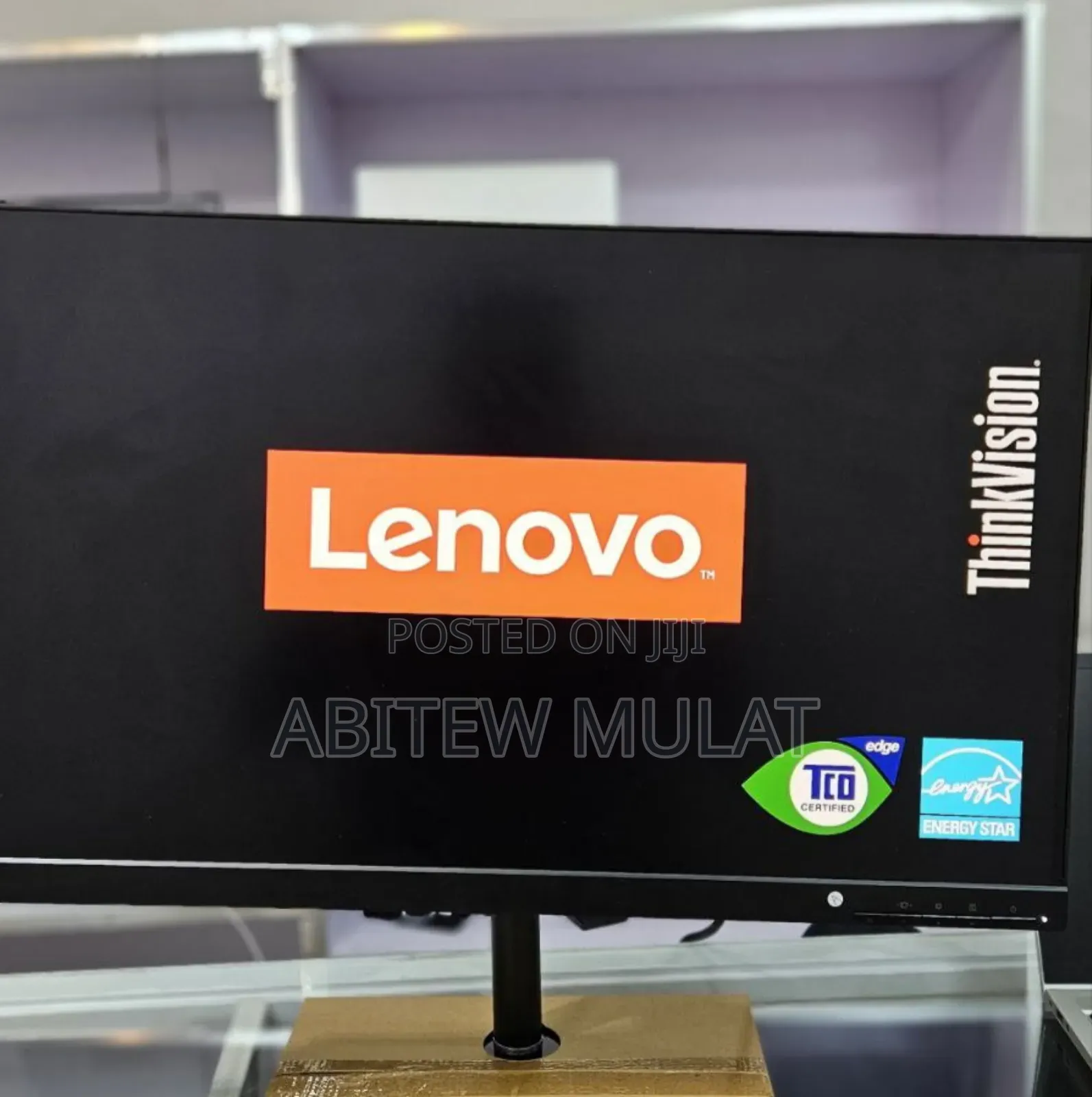 Brand New Lenovo 27" Inch Frameless Monitor 2021