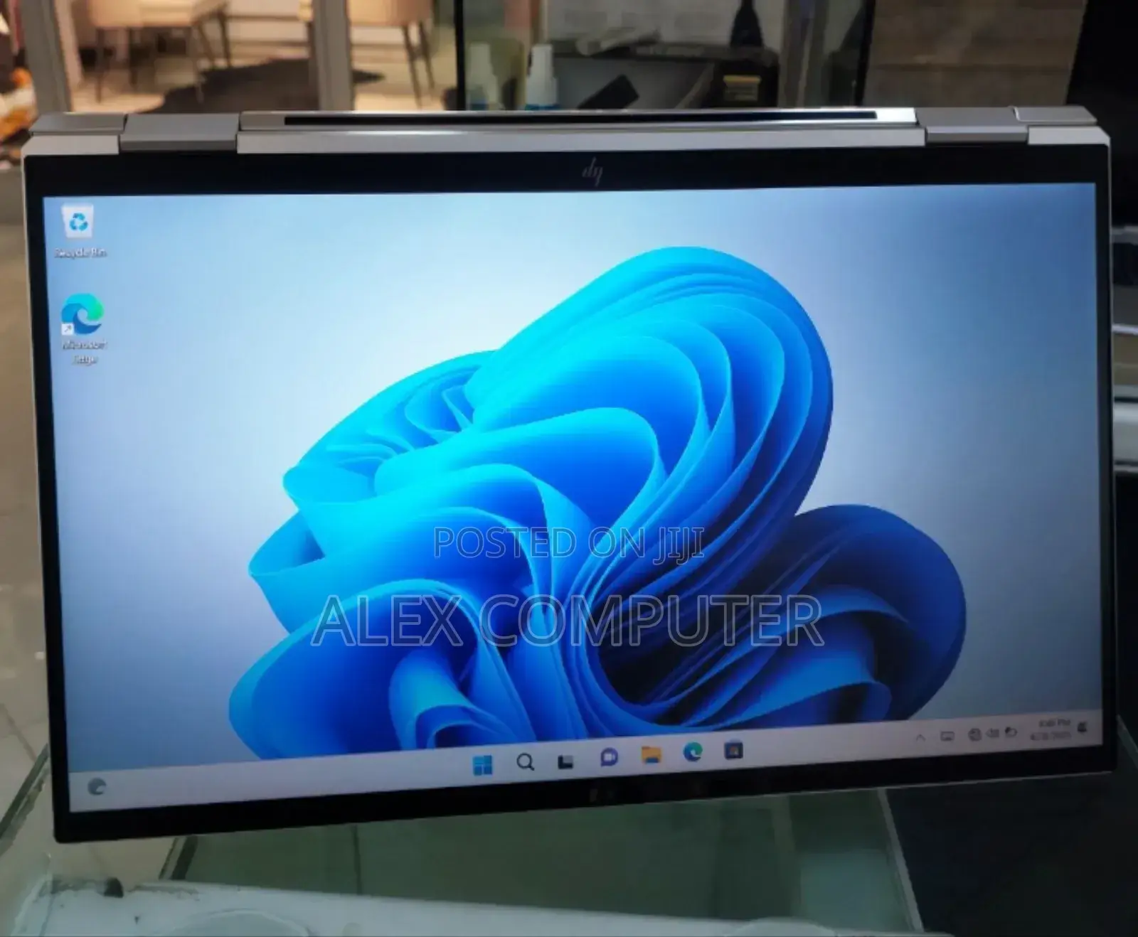 New Laptop HP EliteBook X360 1040 G7 16GB Intel Core I7 SSD 512GB