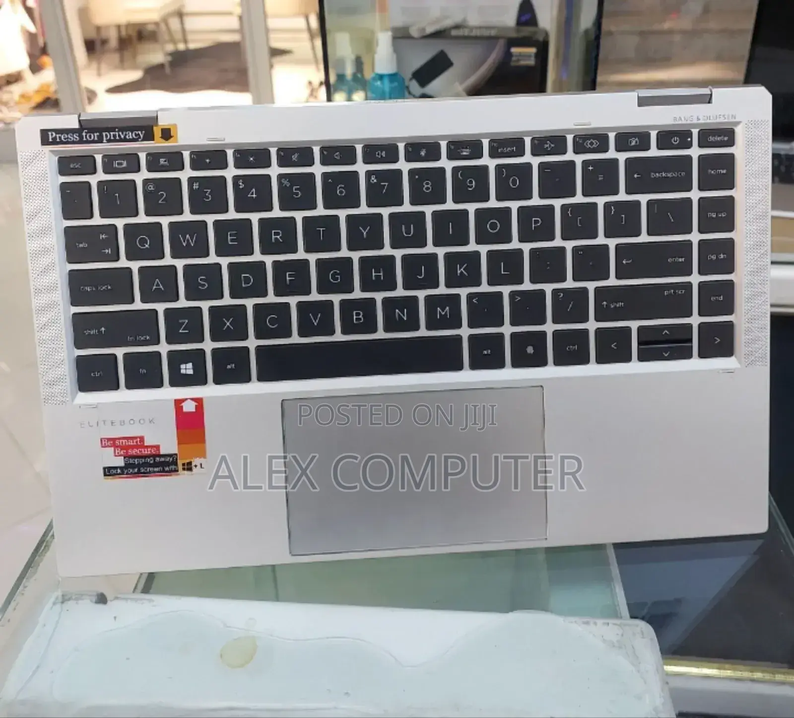 New Laptop HP EliteBook X360 1040 G7 16GB Intel Core I7 SSD 512GB