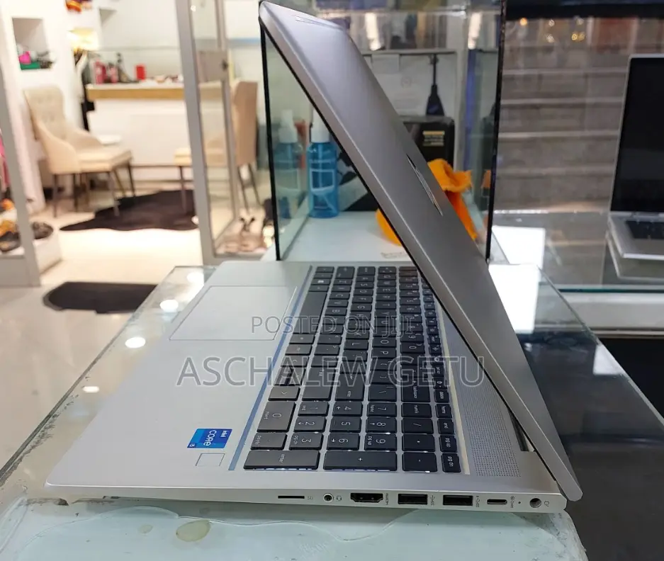 New Laptop HP ProBook 450 G8 16GB Intel Core I5 SSD 512GB