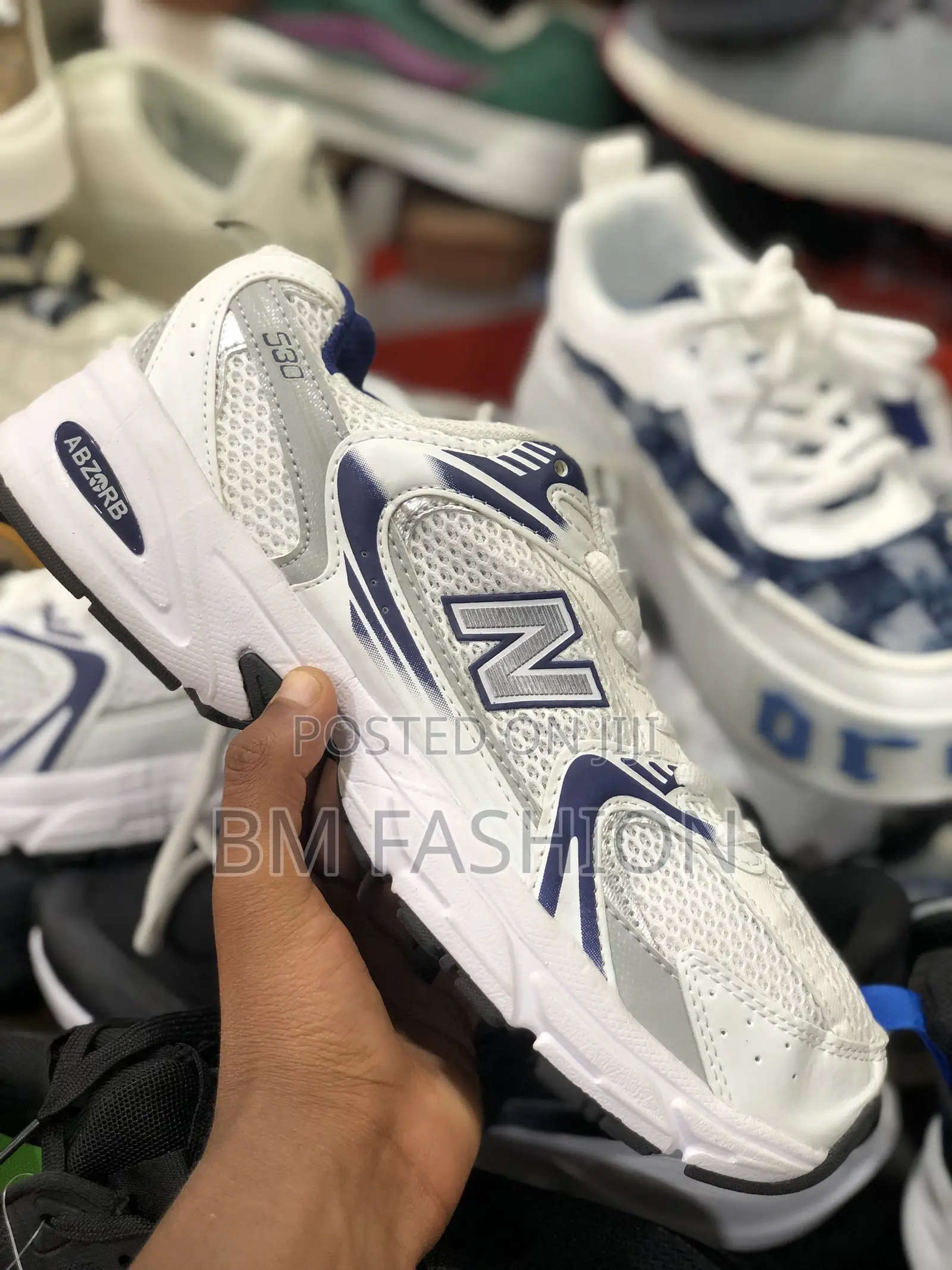 New Balance 530 White and Blue Sport Sneaker Men’S