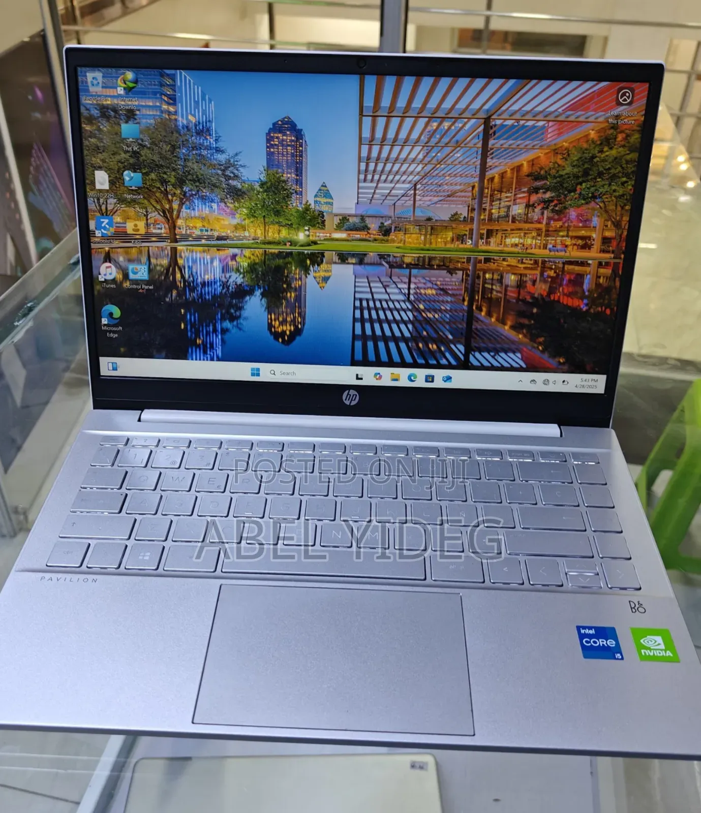 New Laptop HP 8GB Intel Core I5 SSD 512GB