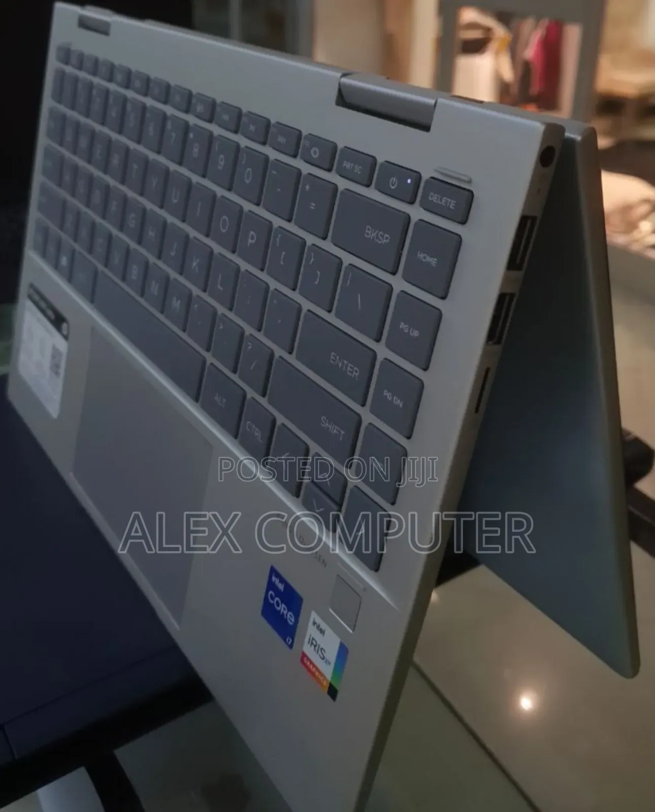 New Laptop HP Envy X360 16GB Intel Core I7 SSD 1T