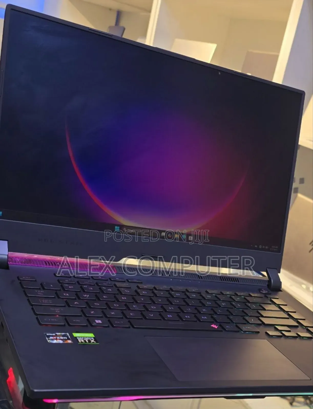 New Laptop Asus ROG Strix G15 16GB AMD Ryzen 9 SSD 1T