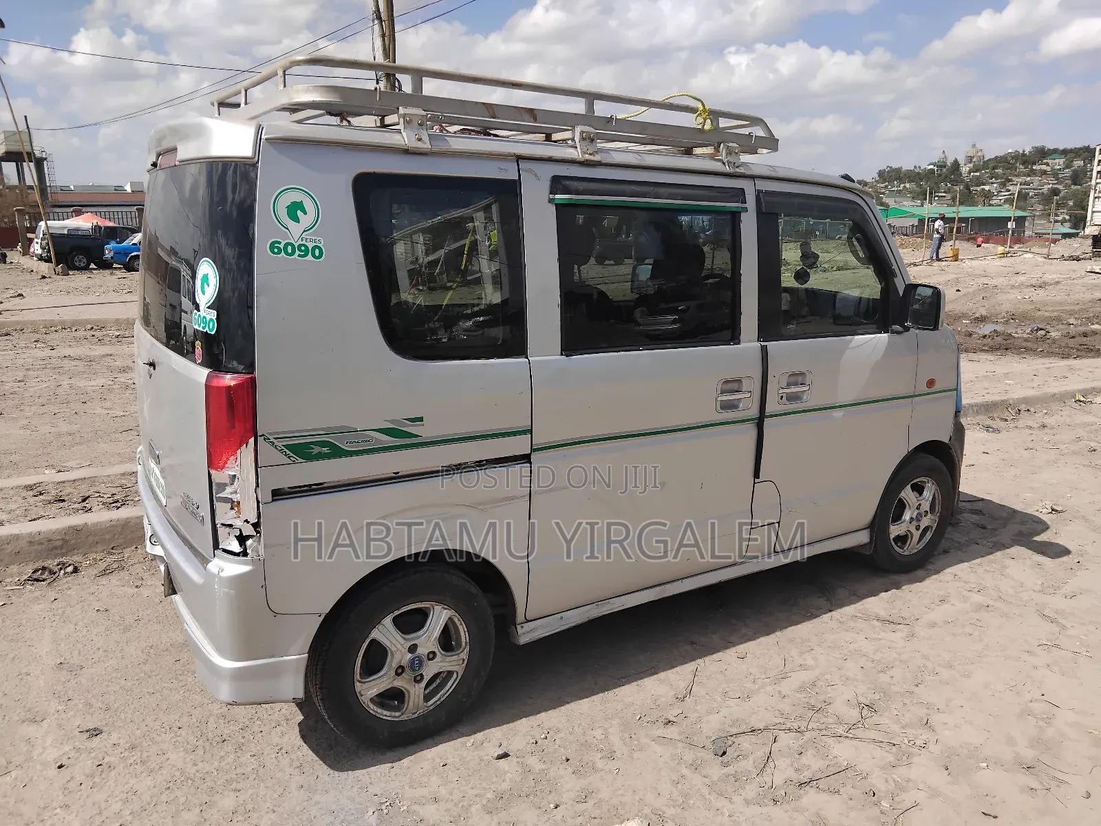 Suzuki Every Wagon 2012 Silver