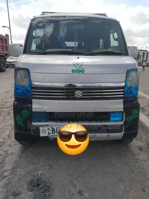 Suzuki Every Wagon 2012 Silver