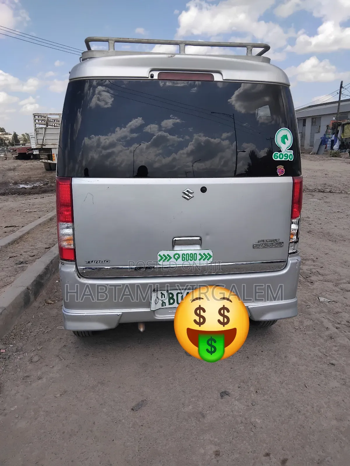 Suzuki Every Wagon 2012 Silver