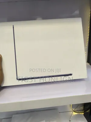 New Laptop Apple MacBook Air 16GB Apple M3 SSD 256GB