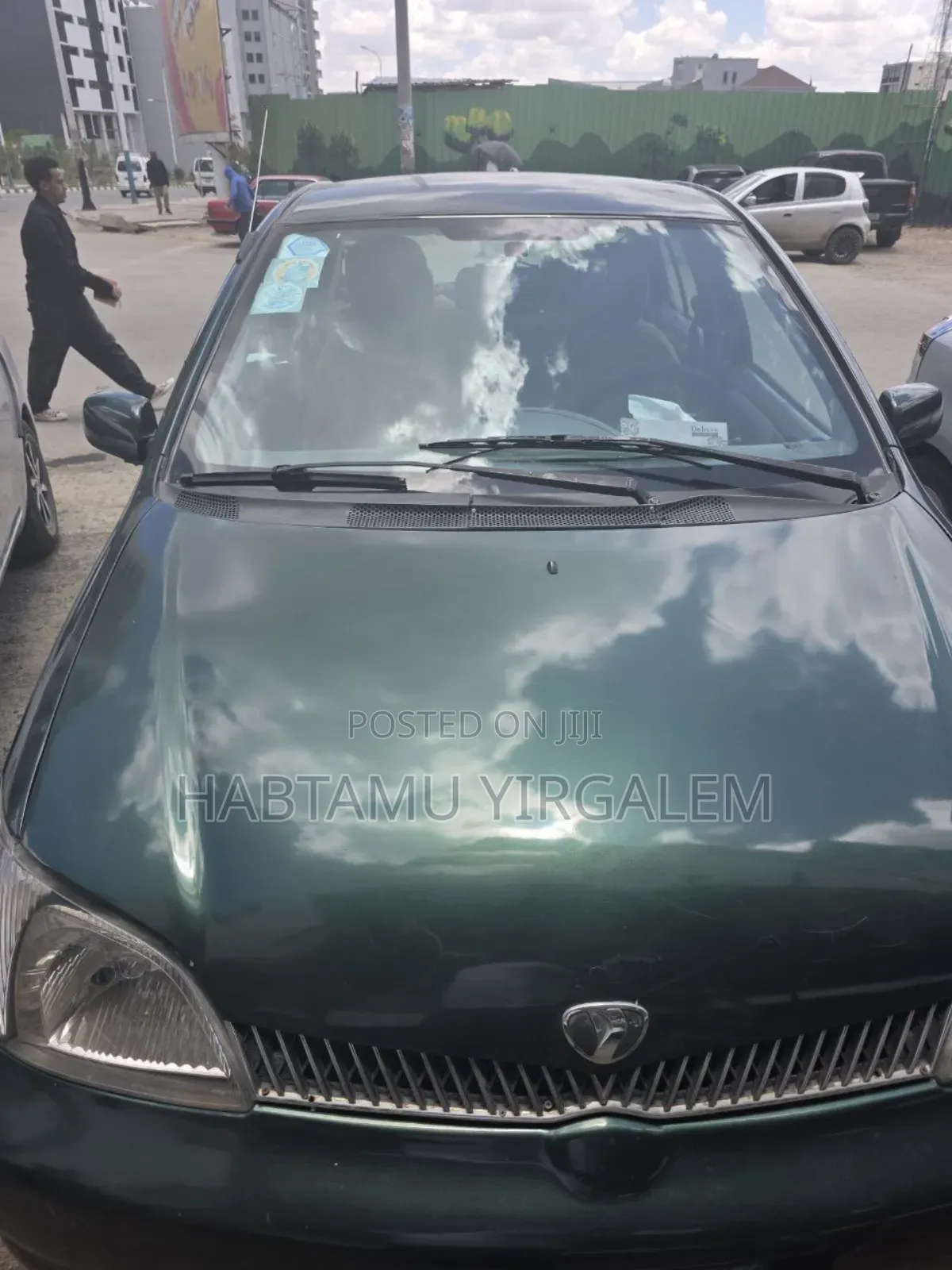 Toyota Platz 2001 Green