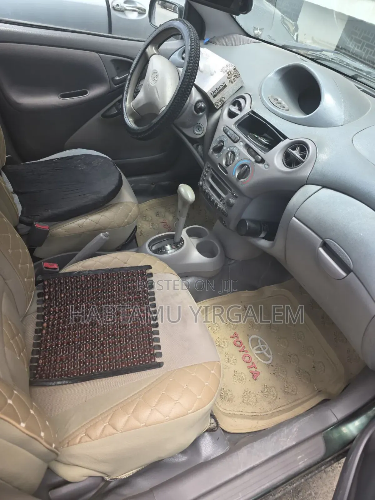 Toyota Platz 2001 Green