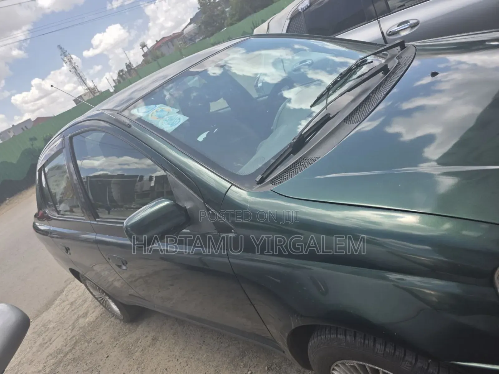 Toyota Platz 2001 Green