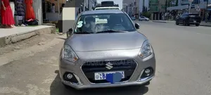 Photo - Suzuki Dzire 2021 Silver
