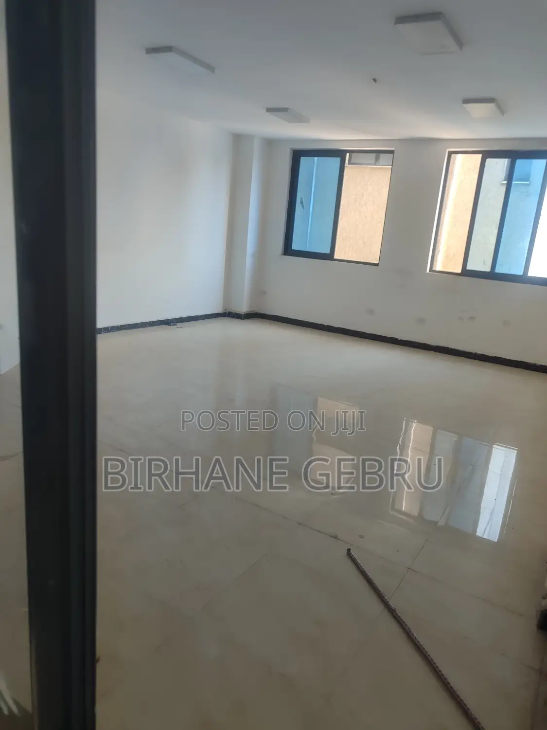 Luxury Apartiment Rent for Office or Store