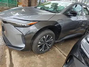 New Toyota bZ4X 2025 Silver