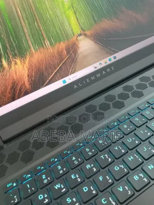 New Laptop Alienware M17x R2 32GB Intel Core I9 SSD 2T