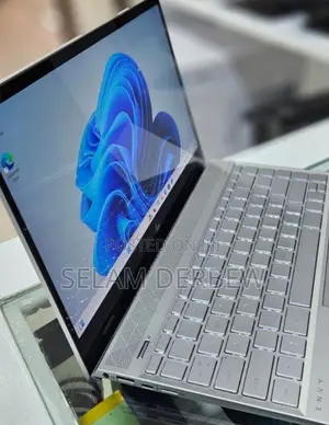 New Laptop HP Envy 13 8GB Intel Core I5 SSD 256GB