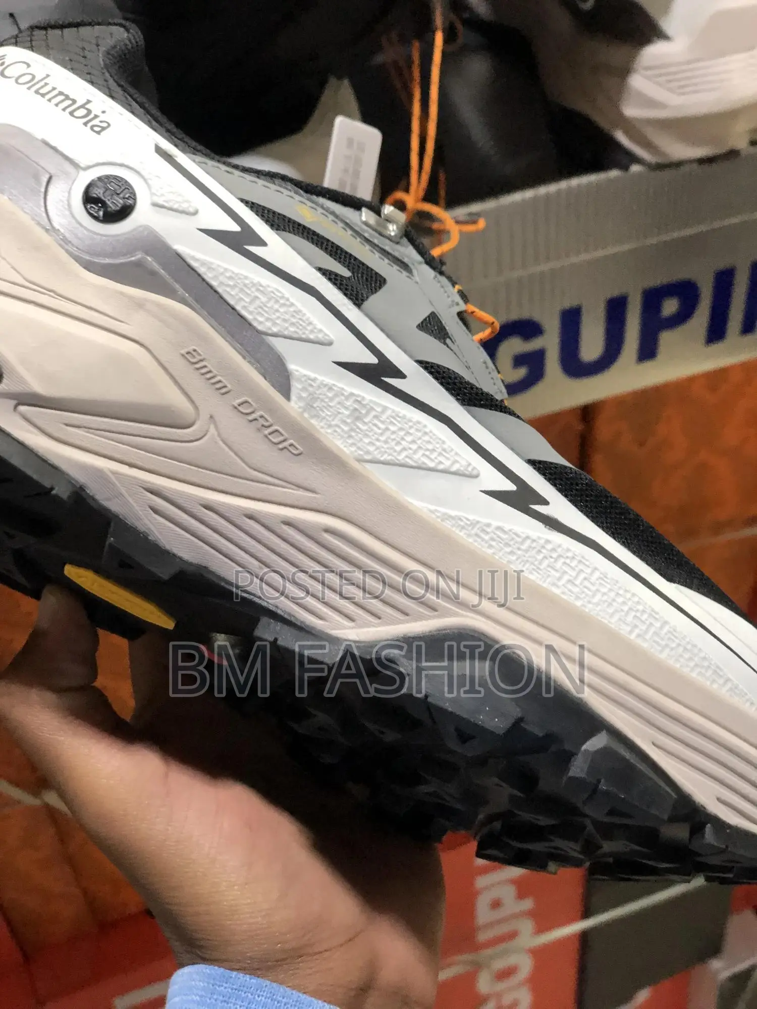 Master Quality Columbia Water Proof Comfort Shoes Creamie