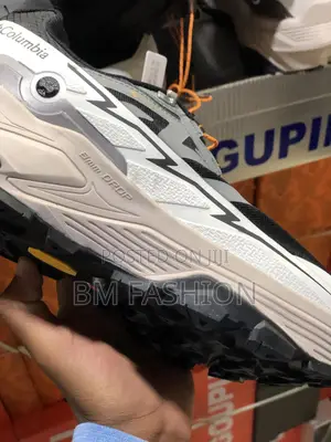 Master Quality Columbia Water Proof Comfort Shoes Creamie